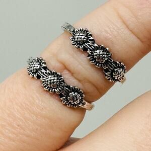Boho Sunflower Silver Tone Metal  BFF Friendship Rings NEW